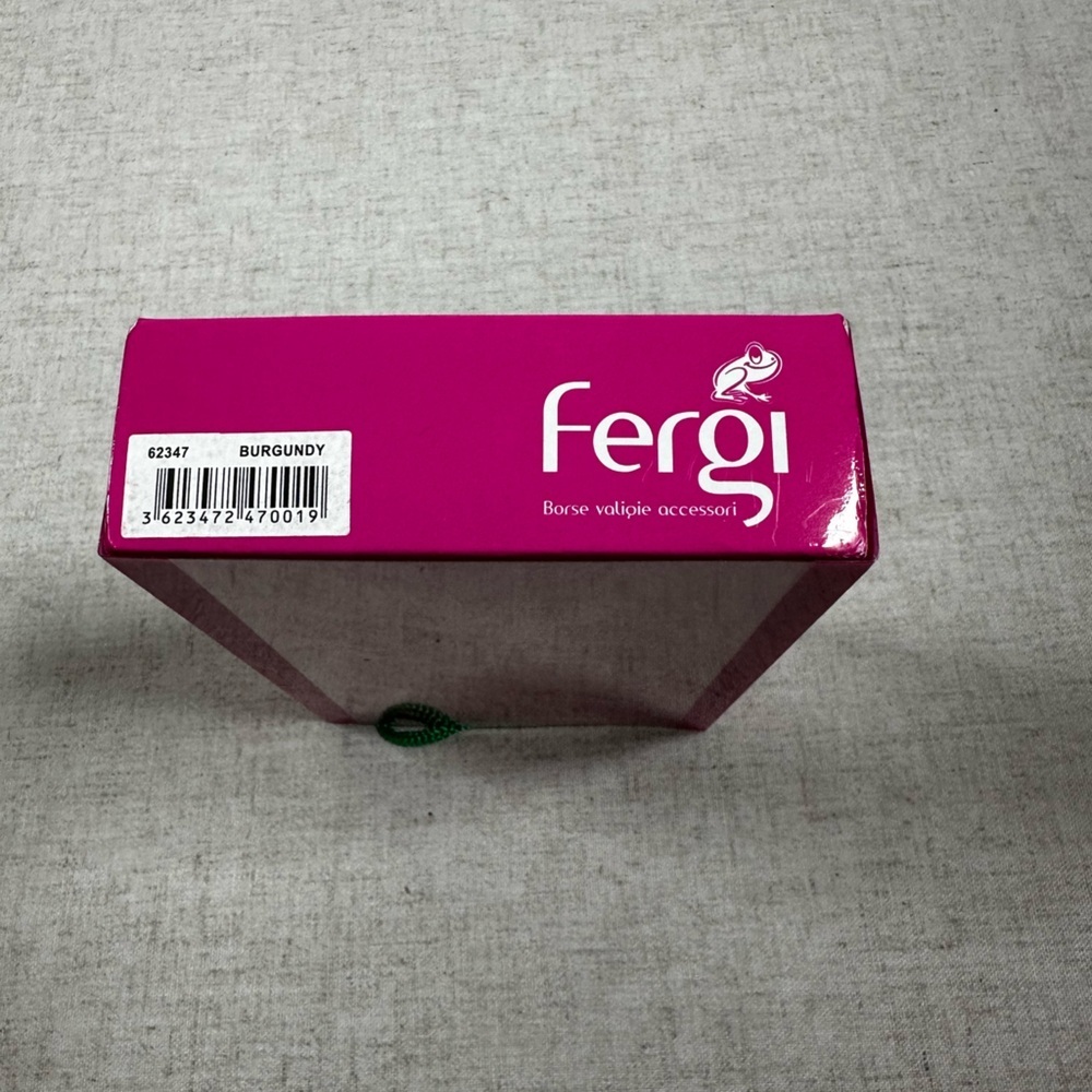 Fergi Burgundy Women's Wallet - Picture 3 of 10